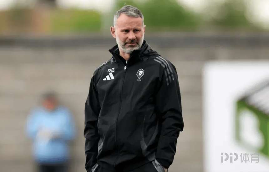 奥斯卡,岁回归巴甲,圣保罗队官,开云体育,开云体育官网,开云体育app,开云体育app下载