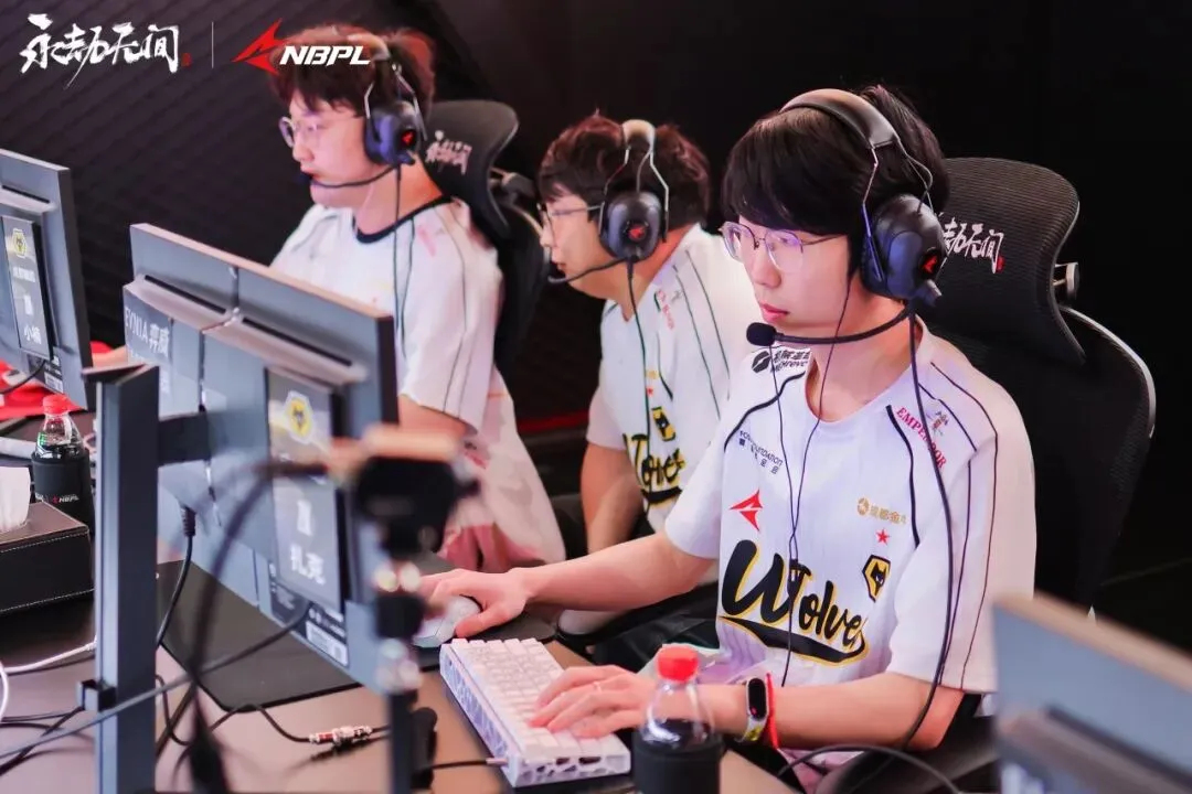 热刺主帅孔,蒂因薪酬与,高层志向不,开云体育,开云体育官网,开云体育app,开云体育app下载