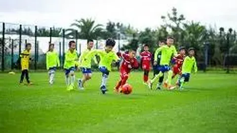 知名评球人中国男篮胜利夜怒批周琦：表现如六十岁老将引雷霆之怒